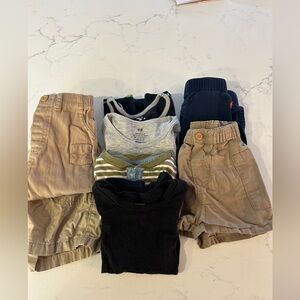 24M/ 2T Boys/Unisex Clothing Bundle